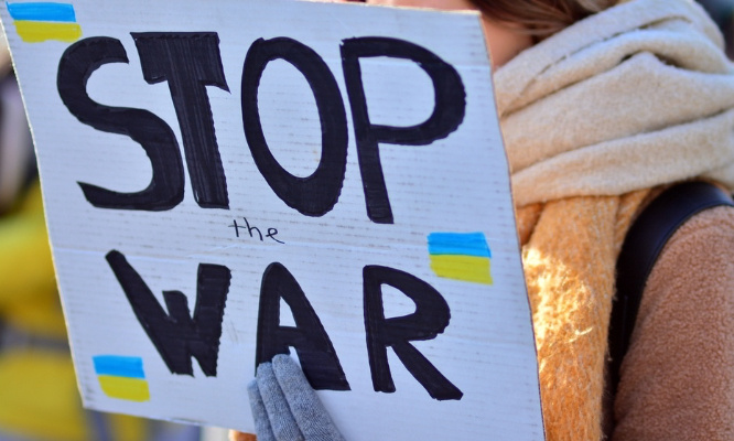 Propositions concrètes d'un simple citoyen messager de paix = paix en Ukraine