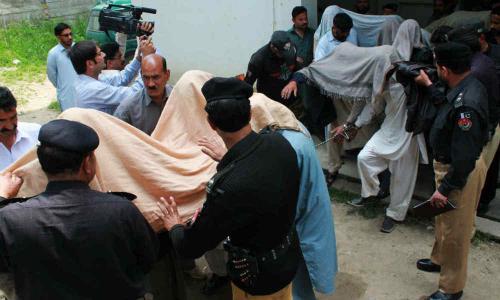 Pakistan: non au projet de loi religieux pour autoriser les hommes à battre légèrement leur épouse !