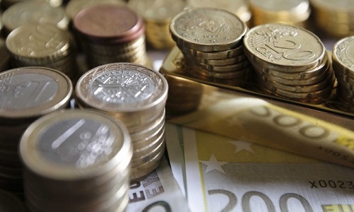 Un plafonnement des hauts revenus par rapport au SMIC et une meilleure répartition des richesses