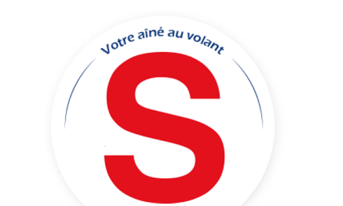 Ne pas obliger les séniors à mettre un macaron comme les jeunes conducteurs