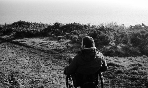 Stop à la discrimination des Personnes à Mobilité Réduite lors des voyages en Avion