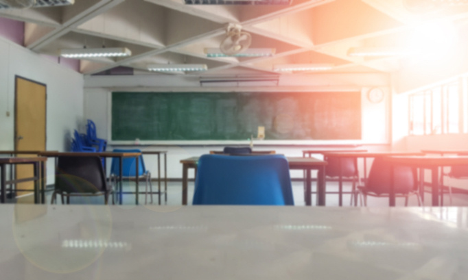 NON à la fermeture de classe à JBC - St Leu d'Esserent