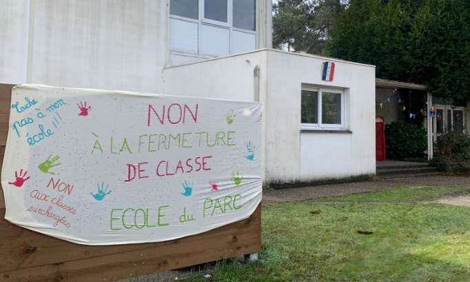 NON A LA FERMETURE DE CLASSE DANS NOTRE ECOLE !