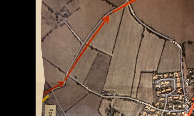 Fermeture de la rue de la chaillou avec un tas de boue