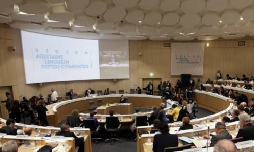 Réduction indemnités et salaires des élus en France