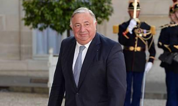 Pour le retraits des avantages de retraite des sénateurs