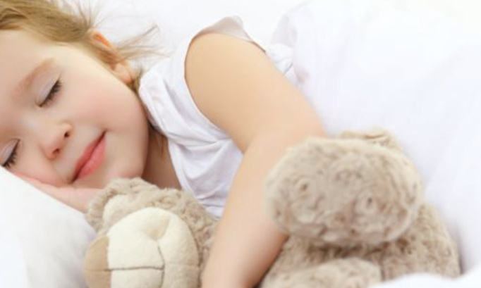 Droit à la sieste pour les enfants en maternelle ! Recht op een dutje in kleuterklaas !