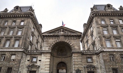 Le limogeage du préfet de police de Paris