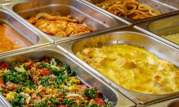 Le collège Pays des Abers de Lannilis refuse de perdre sa cuisine !