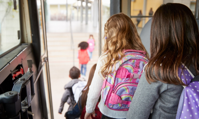 Luttons contre la discrimination de nos enfants !