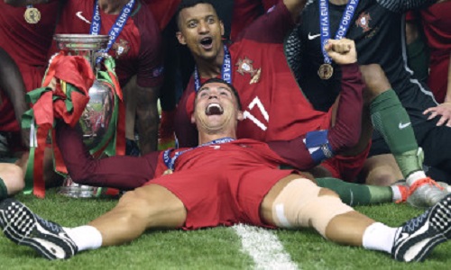 En finir avec la demande de cette pétition pour rejouer la finale de l'Euro 2016