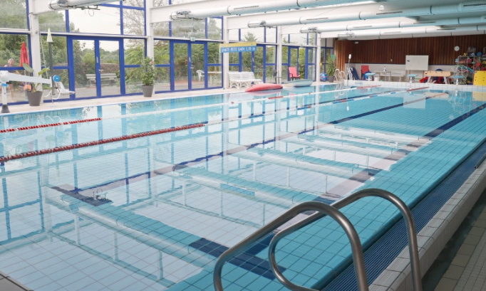 Non à la fermeture de la piscine de la Hardt d’Illkirch au public et association