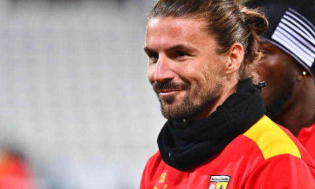 Contre la venue de CAHUZAC au GYM !