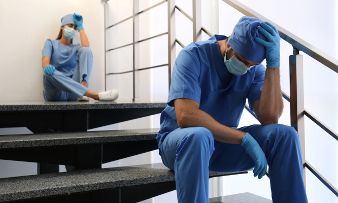 Urgent : Soutien au personnel soignant, ne laissons pas mourir nos hôpitaux !