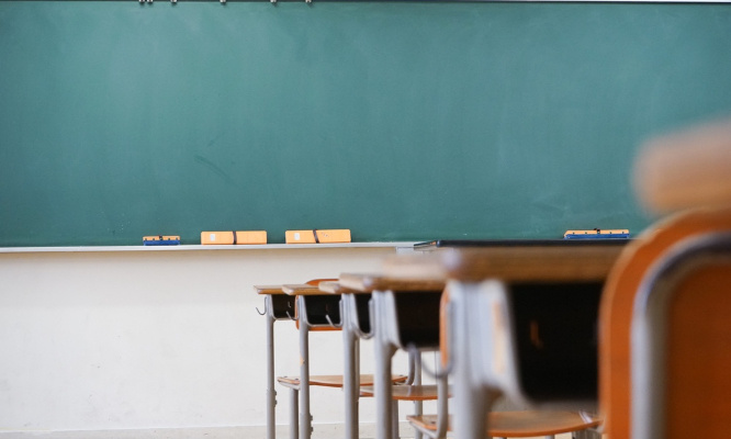 Pour le maintien du poste d'enseignant - école Andre Massip - Comps