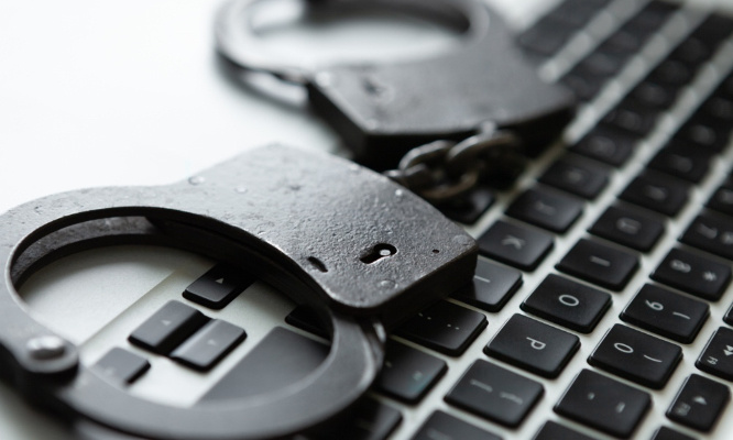 Non à la libération sous bracelet du meurtrier du jeune Luca !