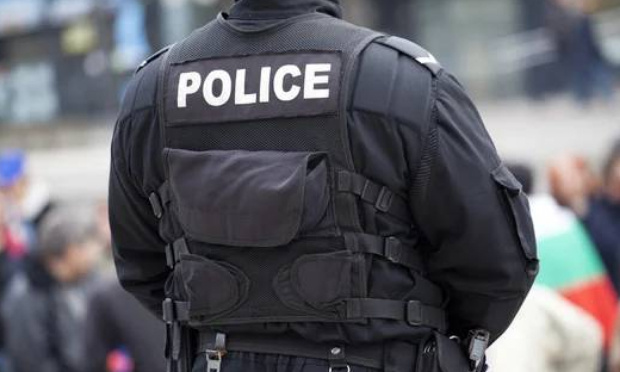 Contre la déstabilisation de la police, soutenons les policiers inégaux devant la loi !