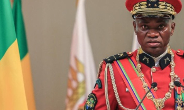 Je veux mon intégration à la FP 3 ans, 10 ans, 20 d'attente. Trop c'est trop !