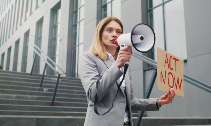 Pour l’inscription du droit à l’avortement dans la Constitution Française.