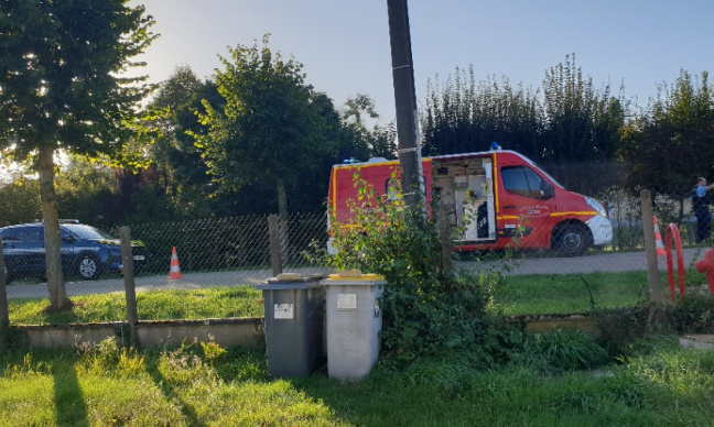 Un stop au lieu du cédez le passage et des dos d'ânes Rue Sulpice Legendre D82