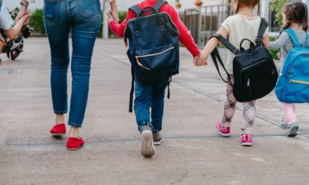 5 Avenues : Interdire l'ouverture de la salle de shoot près des écoles et crèches.