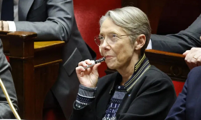Pour l'arrêt du vapotage de Mme Borne à l'Assemblée Nationale !