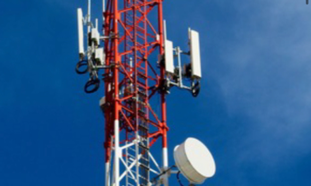 Non à une antenne 5G sur les collines de Montchaboud.