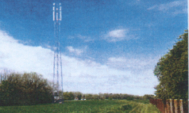 Non à l'implantation d'une nouvelle antenne 5G de 30M de haut !