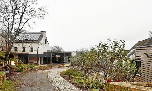 Contre l’ouverture du centre d’accueil pour mineurs non accompagnés à Gorre Menez !