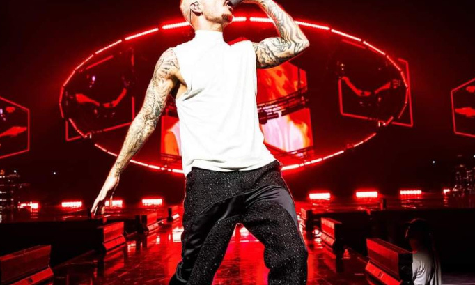 Pour qu'il y ait une captation vidéo DVD (même digitale) de l'épicentre tour !