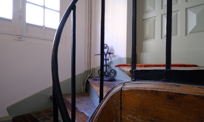 Pour faire partir une locataire causant des nuisances dans notre bâtiment !