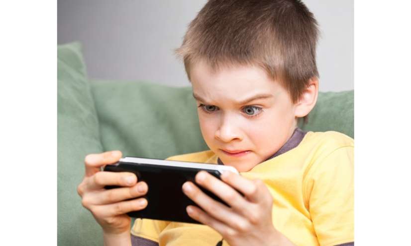 Pour la Certification des jouets électroniques et connectés : Protégeons la santé de nos enfants