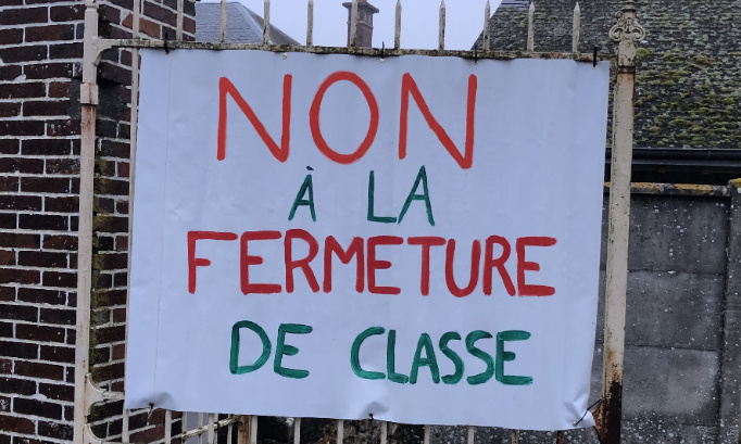 Non à une fermeture de classe dans notre école élémentaire de Bailleau-le-Pin