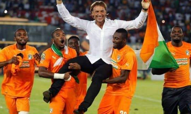 Hervé RENARD entraîneur des éléphants : pour sauver la Côte d'Ivoire.