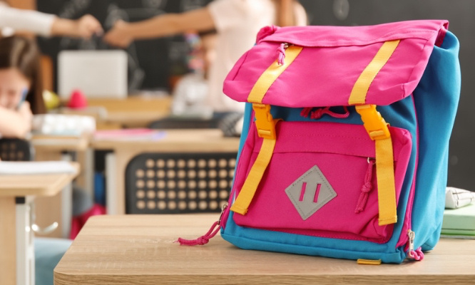 Non aux fermetures de classes à Hénin Beaumont !