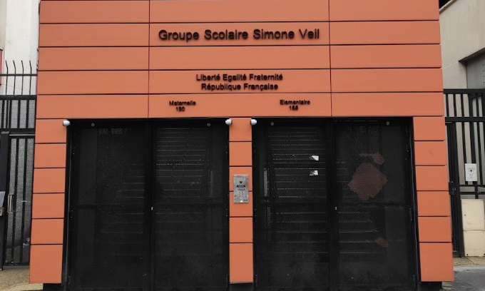 Non à la fermeture de classe à l'école maternelle du groupe scolaire Simone Veil !