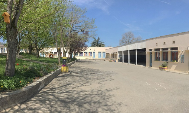 Non à la fermeture de notre Petite Section et la mort de l'école !