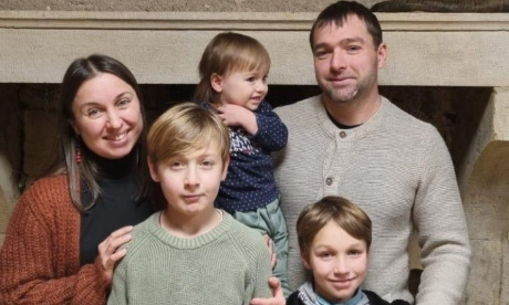 Non à l'expulsion d'une famille sans problème !