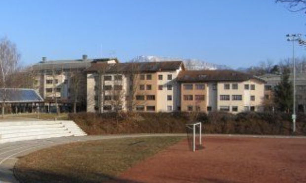 Pour la conservation de l'internat Verier pour les élèves de prepa au lycée Lachenal