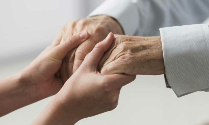 Augmentation des retraites pour les retraités à moins de 1000€ !