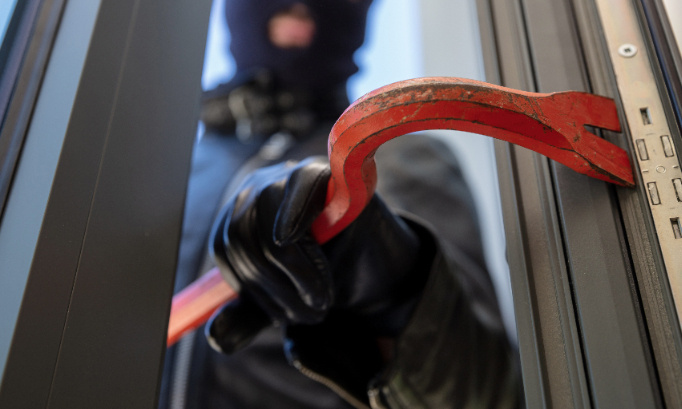 Pour que les lumières dans les villes fonctionnent la nuit.