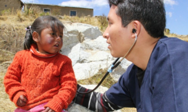 Pour assurer des soins médicaux de qualité aux Péruviens des zones rurales et marginales !