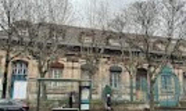 Pour  regroupée la radiologie de l 'HOPITAL TROUSSEU OUI A LA repartition de la radio et des ces consultations paramedicales