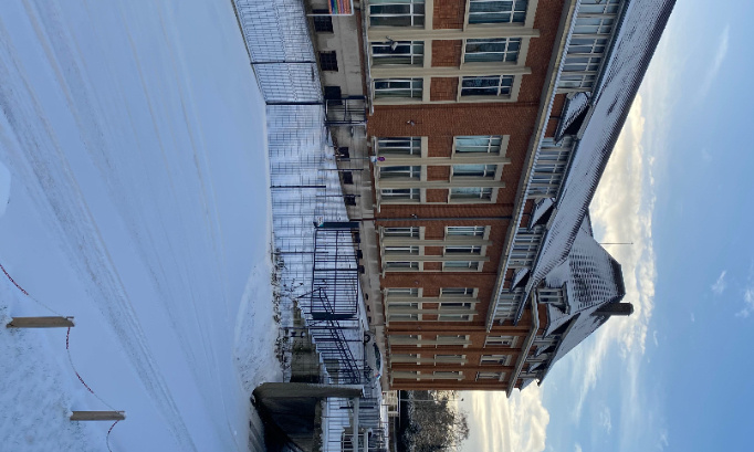 Garder Damien en tant que maître d’internat du lycée Baggio