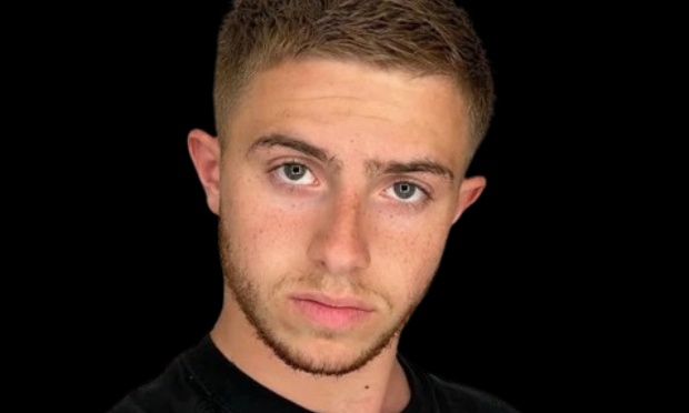 P&eacute;tition pour que Niko arr&ecirc;te de ramener des meufs sur Discord.