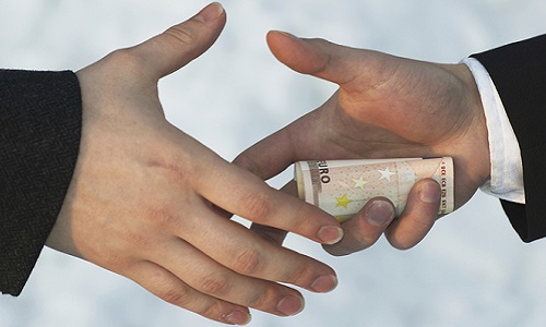 Mettre fin au copinage pour des postes au Gouvernement