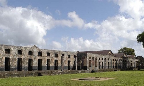 Pour la réouverture du bagne de Cayenne pour les auteurs d'attentats et leur complice