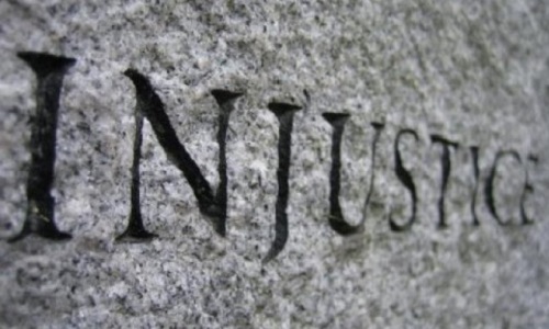 Le maintien de l'ordre et de la justice