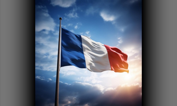 Pour une réduction des salaires et des avantages des élus et des hauts responsables politiques en France