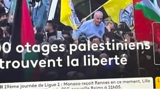 Ce bandeau de  @franceinfo  n'est pas seulement indécent, il est une injure à ce qui fait notre humanité.  Abject et INACCEPTABLE.